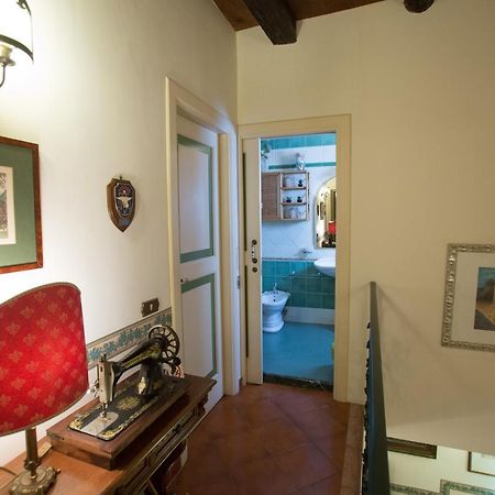 La Via Dei Presepi Bed and Breakfast Neapel Exteriör bild