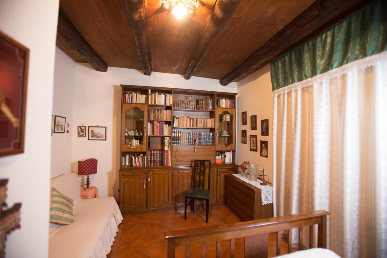 La Via Dei Presepi Bed and Breakfast Neapel Exteriör bild