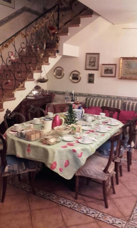La Via Dei Presepi Bed and Breakfast Neapel Exteriör bild